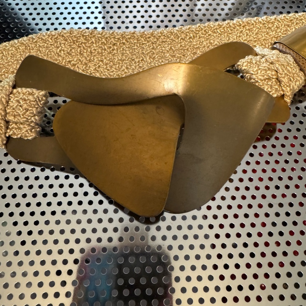 Elegant Gold and Tan Women's Belt Vintage